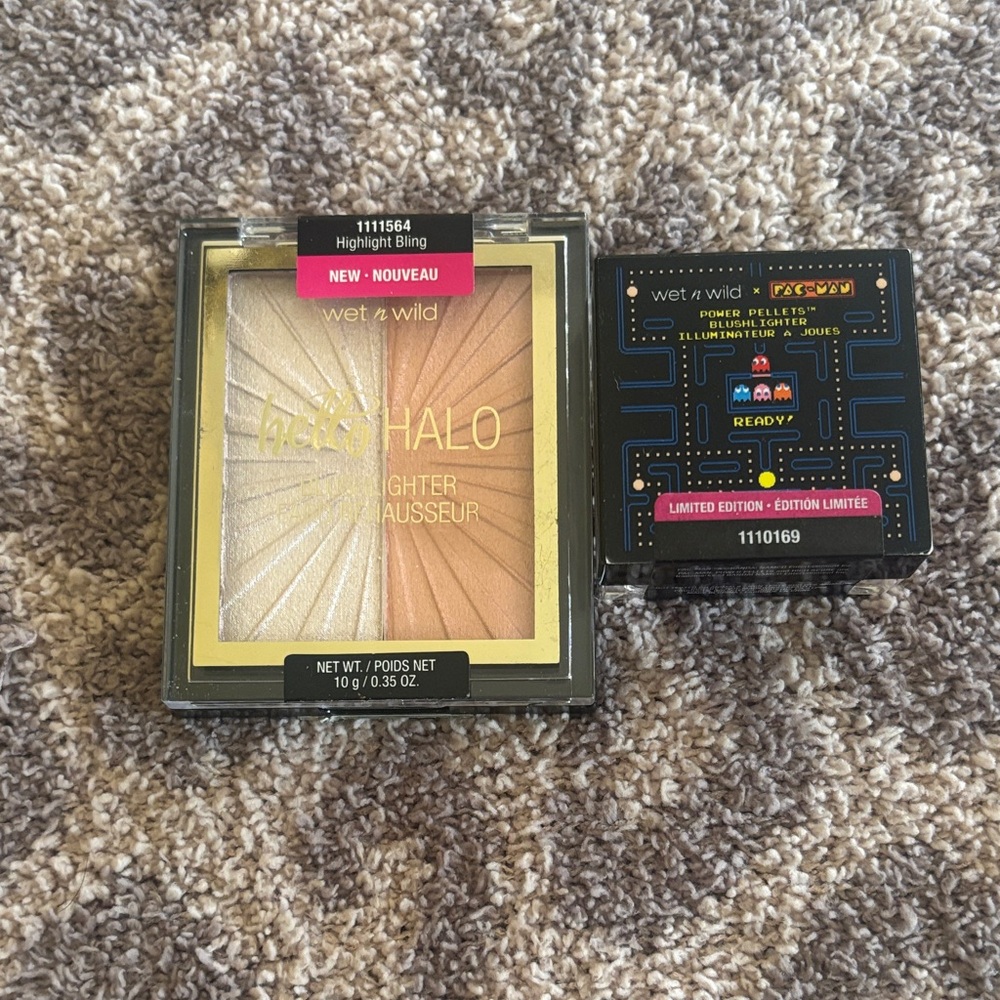 Wet n Wild MegaGlo Highlighter and Pac-Man Palette